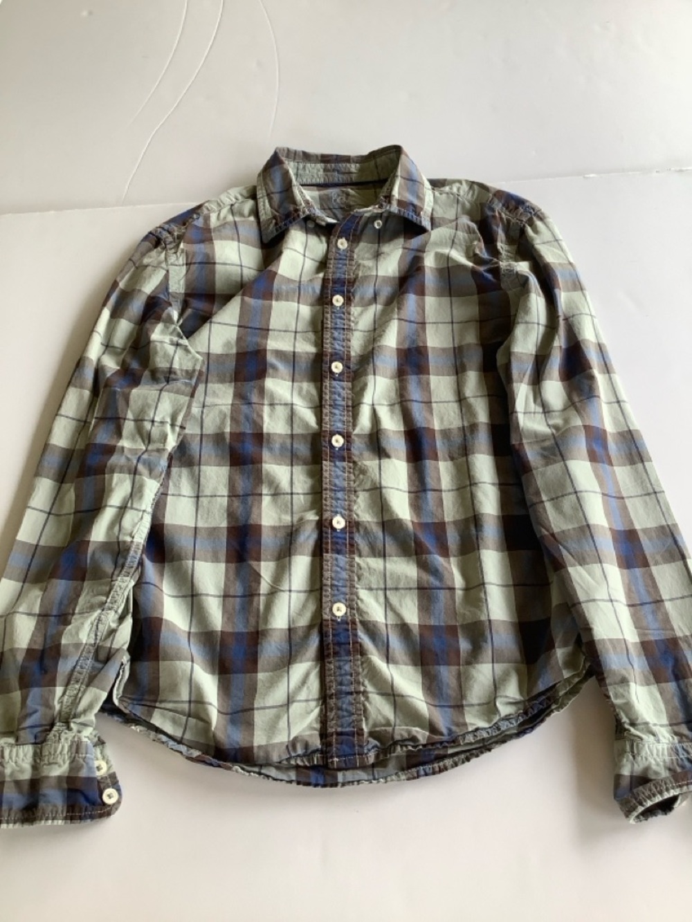 Boden Men's Plaid Button-Down Shirt in Light Green and Blue